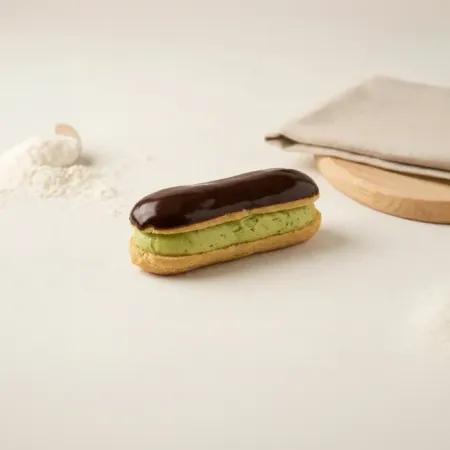 Antep Fıstıklı Ekler Pasta